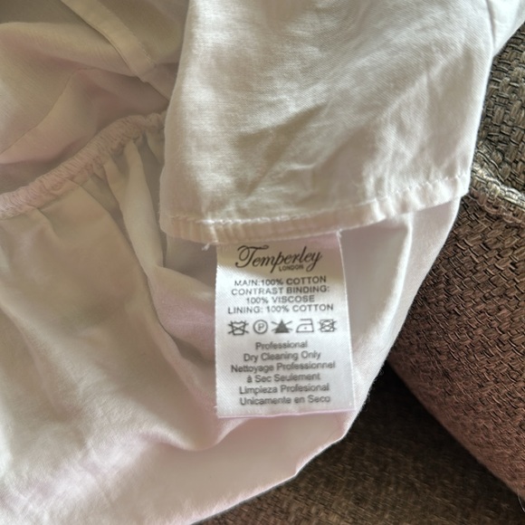 Temperley London
Cherry Blossom Dress US size 8 - Picture 11 of 16